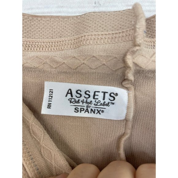 SPANX Assets Shapewear Size 2 - Picture 3 of 4